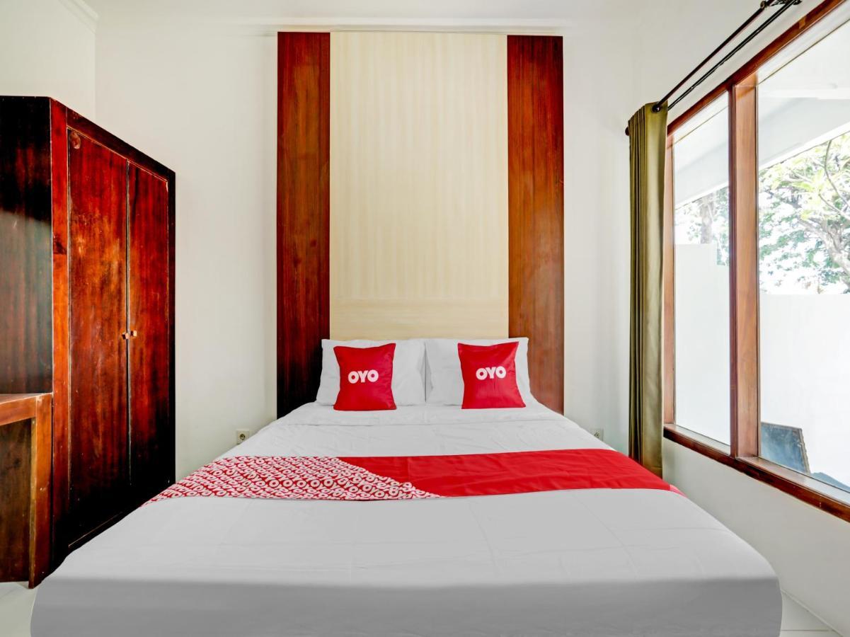 Oyo 90638 Pondok Idas Hotel เลอกีอัน ภายนอก รูปภาพ