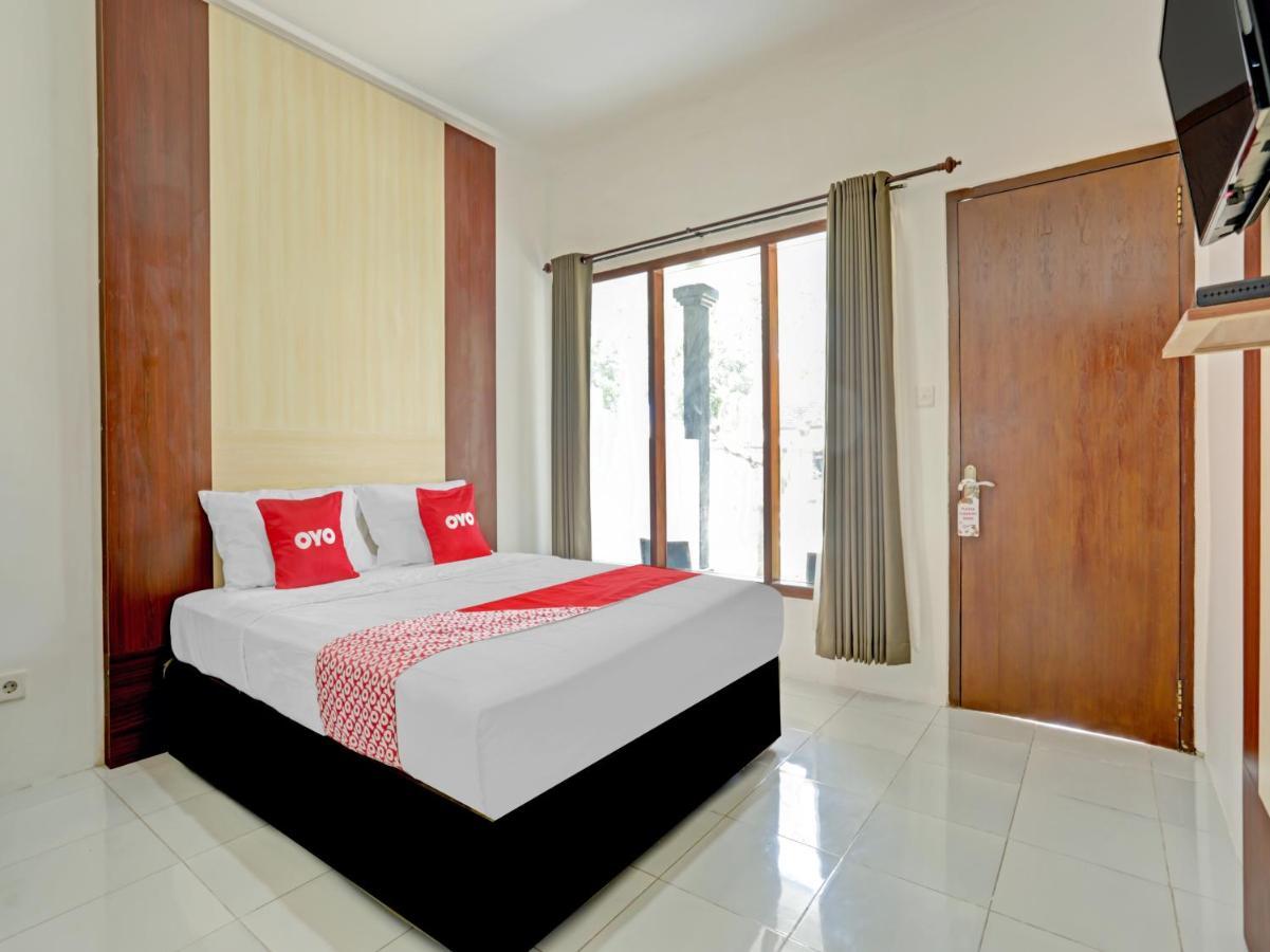 Oyo 90638 Pondok Idas Hotel เลอกีอัน ภายนอก รูปภาพ